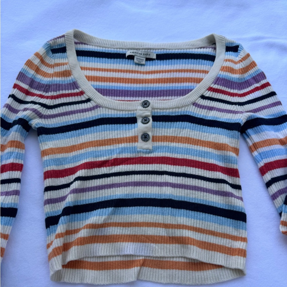 American Eagle cropped long sleeve